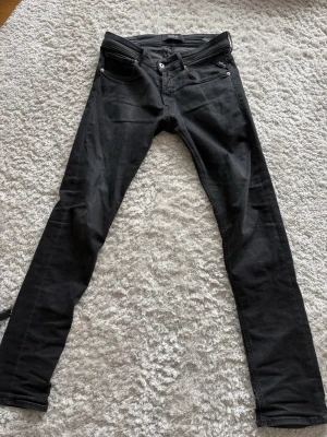 Replay jeans  - W31 L34, skriv vid funderingar eller frågor✌🏼