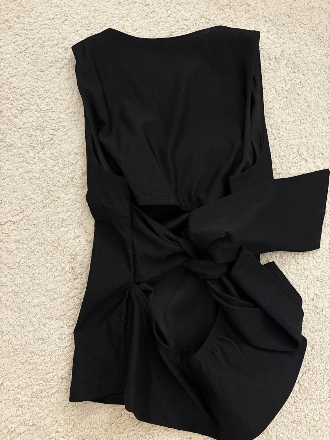 Svart omlottopp från SHEIN - 1