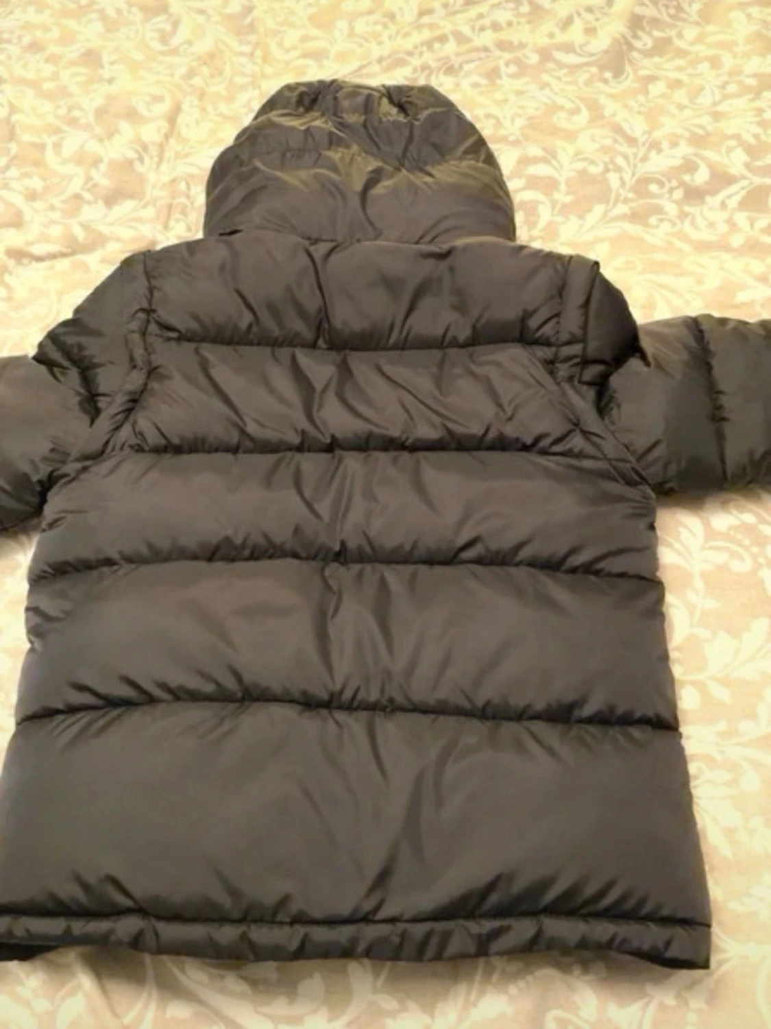 Svart pufferjacka från Burberry - 4