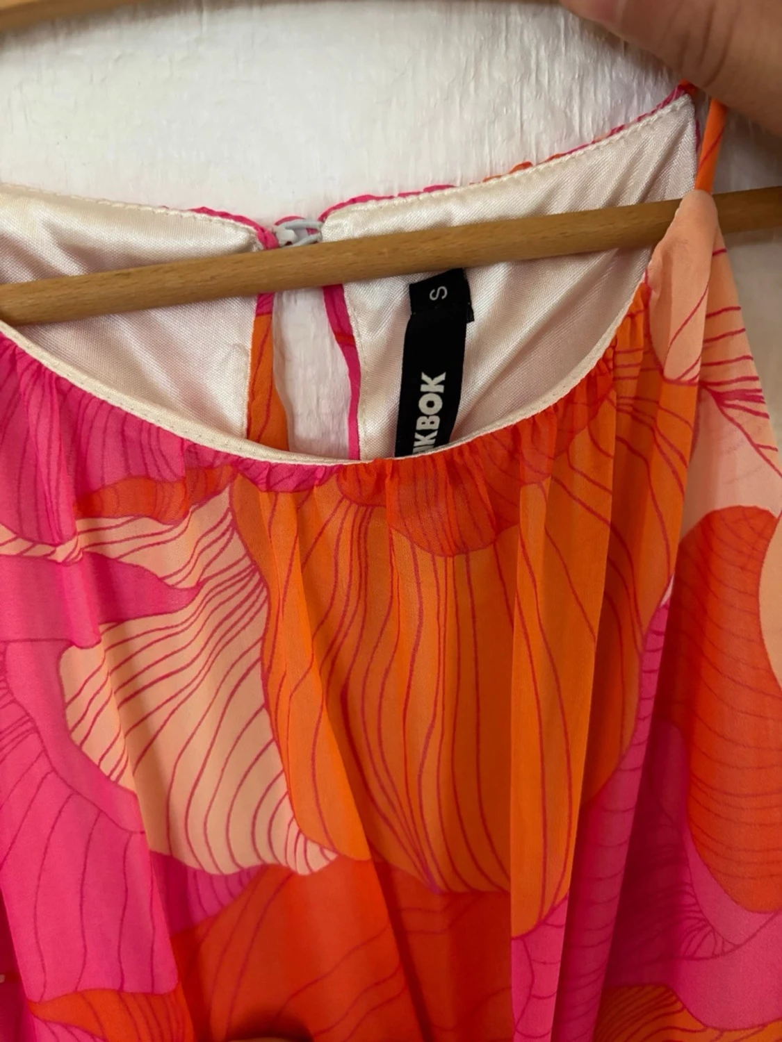 Färgglad långklänning från Bik Bok - 1