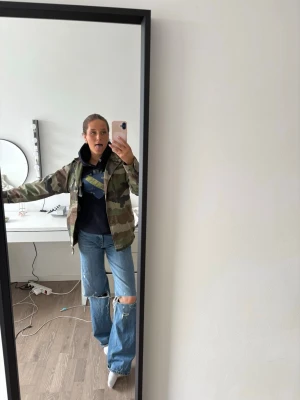 Snygga zara jeans💕 - Säljer ett par snygga zara jeans💕