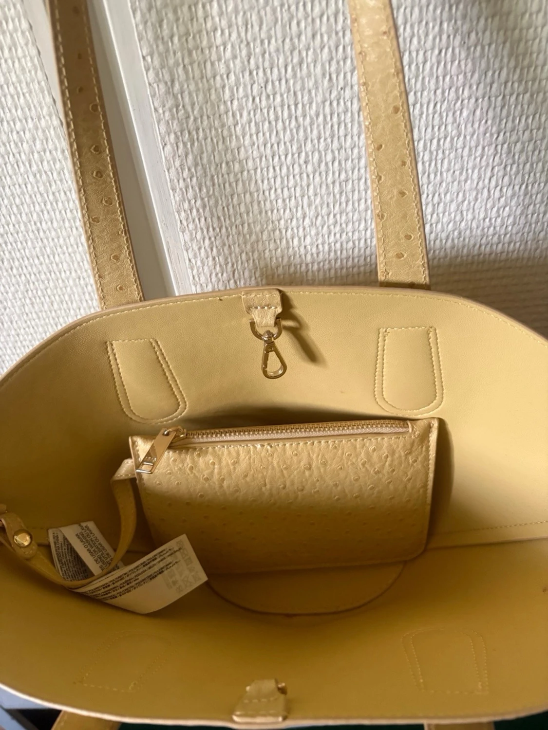 Beige handväska med struktur - 4