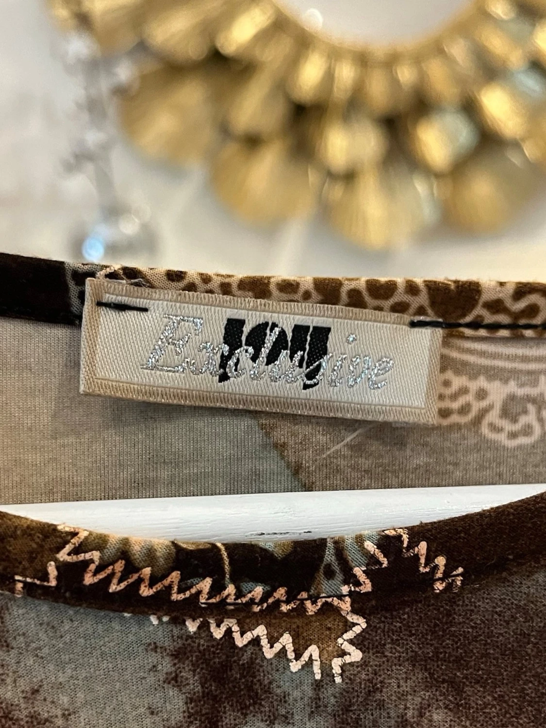 Mönstrad långärmad topp från Joy - 2