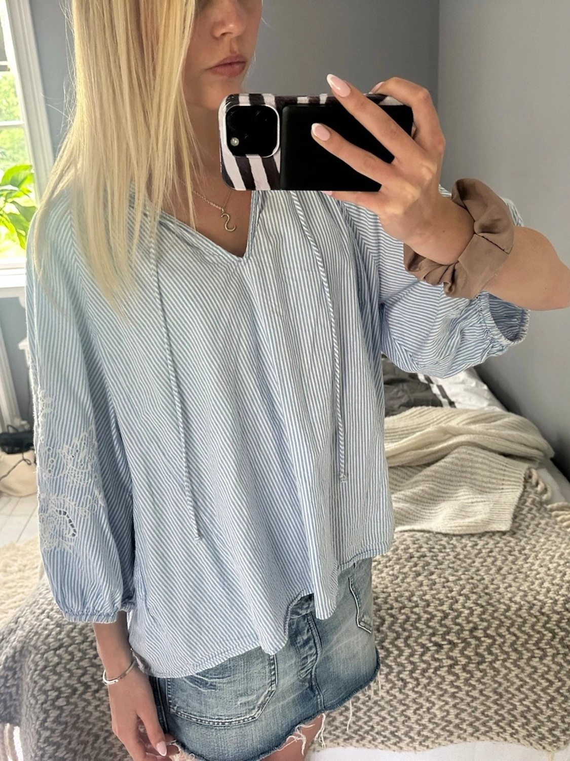 Blus  - 1