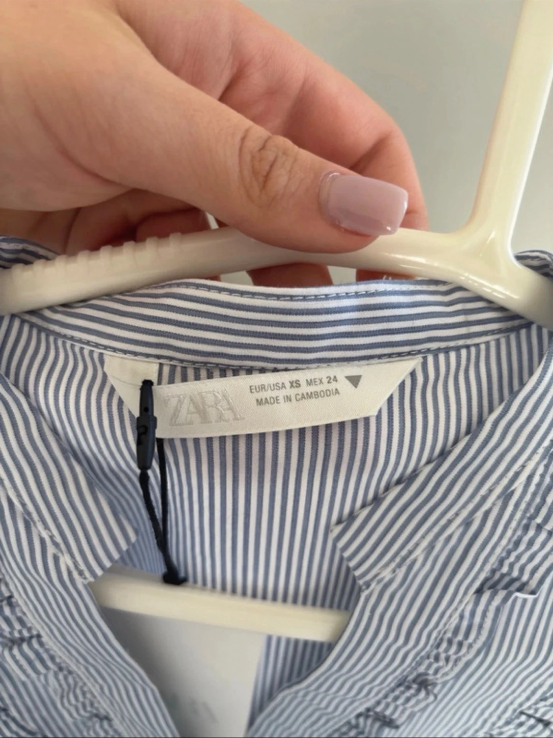 Blårandig blus från Zara - 1