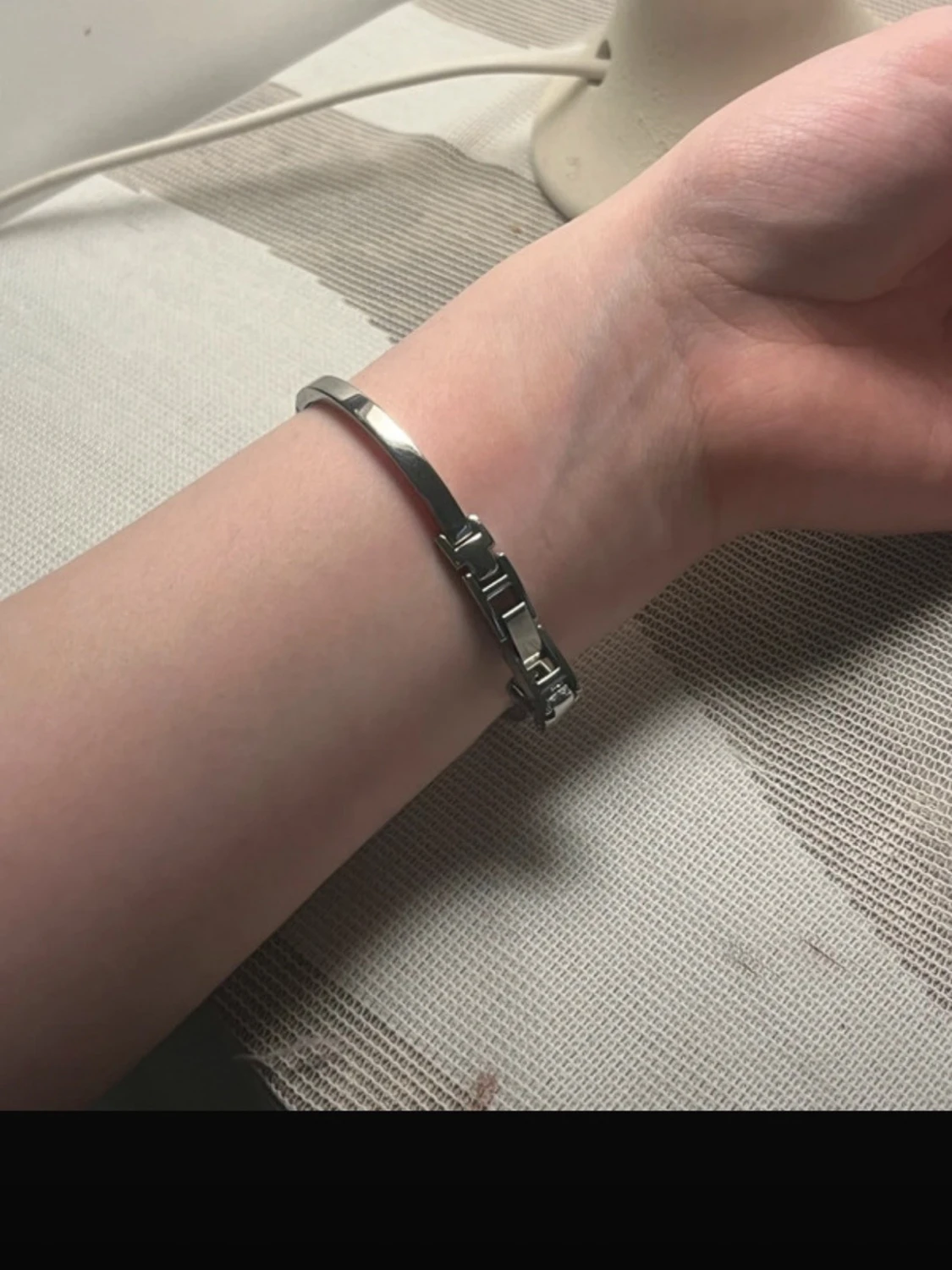 Rektangulär silverfärgad klocka - 4