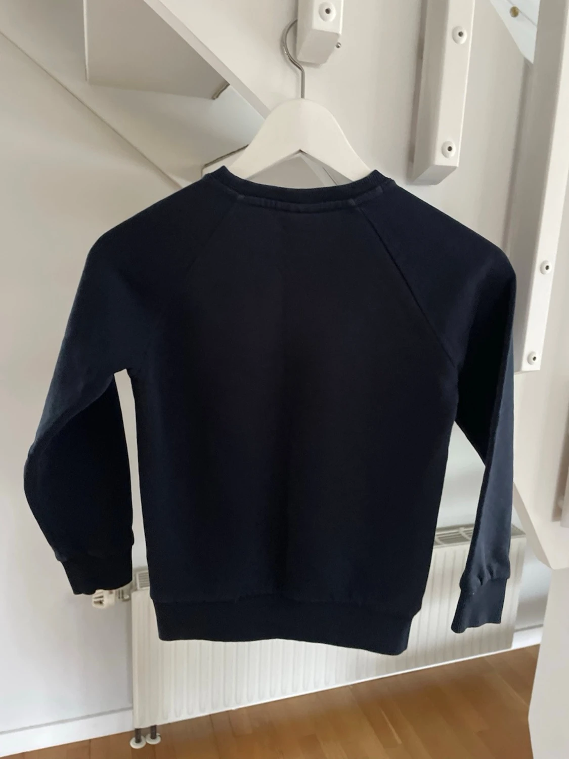 Mörkblå sweatshirt Peak Performance - 2