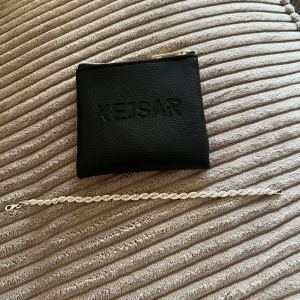 Cordell Silver armband från Kejsar - Snyggt armband i äkta silver från Kejsar. 4mm