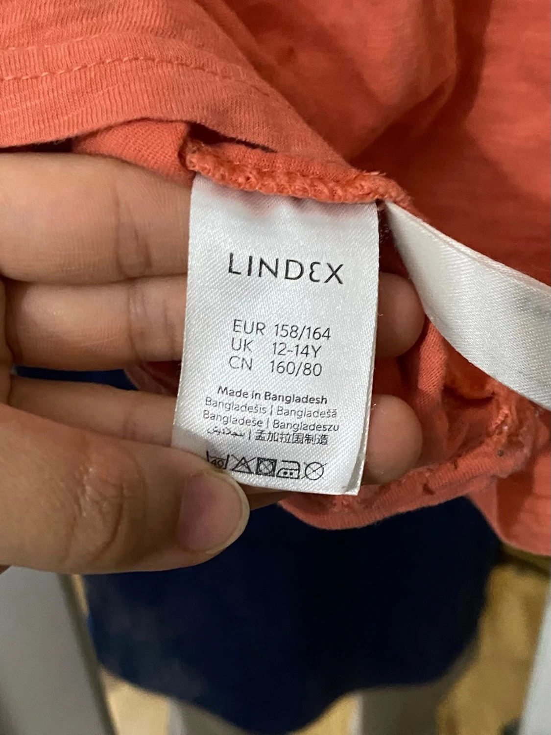 T-shirt från Lindex  - 6