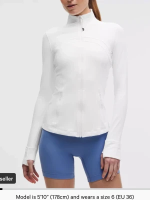 Lululemon  - Bra skick! Köparen står för frakten!