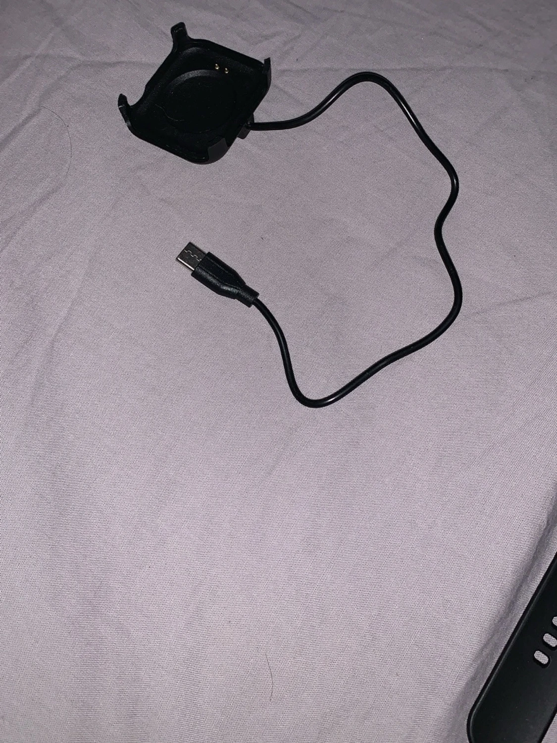 Svart smartklocka med silikonarmband - 2