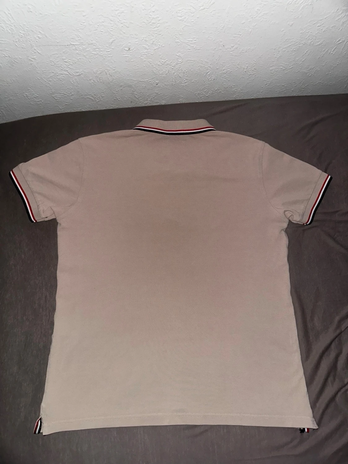 Beige pikétröja från Moncler - 1