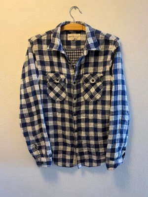 RalphLauren Denim&Supply skjorta - Tjena! Säljer nu denna riktigt snygga RalphLauren skjortan, fint skick i storlek M, hör av dig vid funderingar!🙌