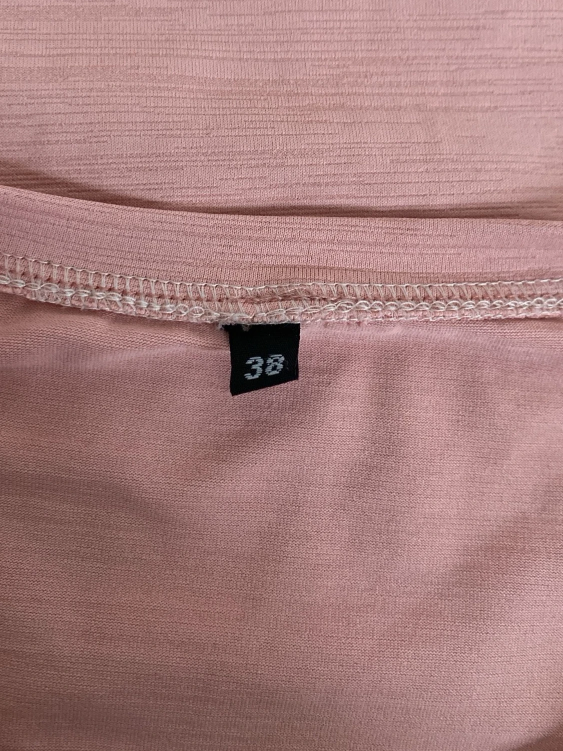 Ljusrosa t-shirt med tryck - 2