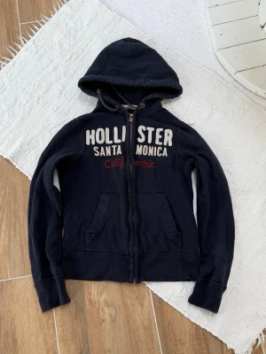 Hollister zip hoodie  - Herrmodell. Frakt 24h. P