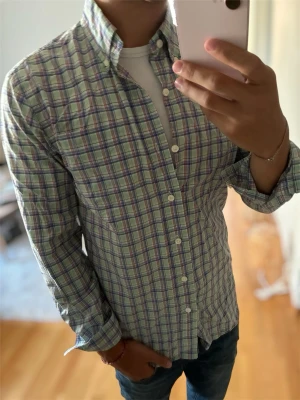 Rutig skjorta från Ralph Lauren - Riktigt snygg o skön skjorta, bra skick skriv vid funderinagr!