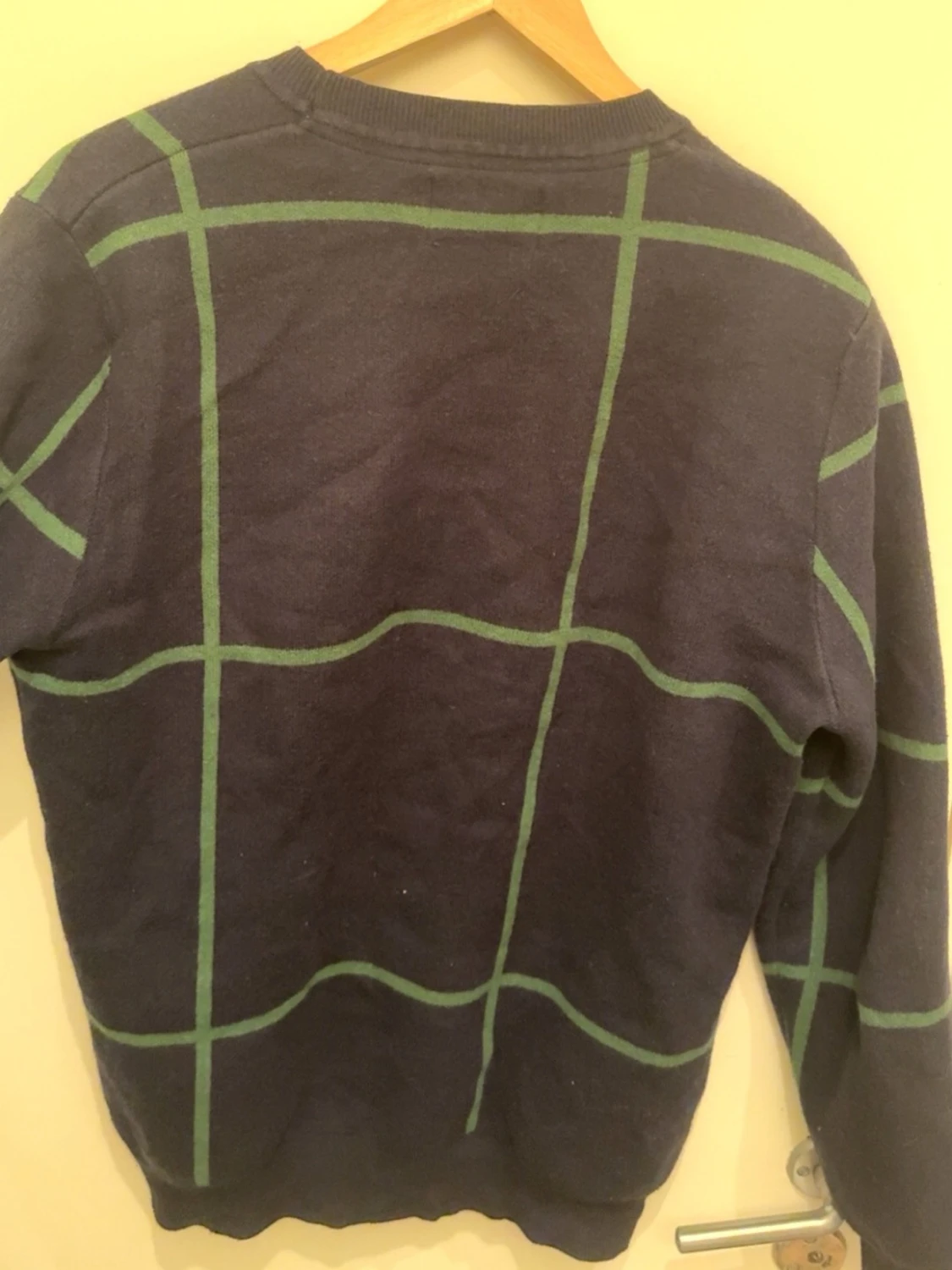 Mörkblå stickad tröja  M•Q  - 2