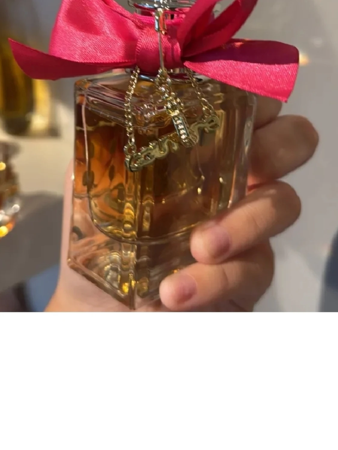 Juicy Couture parfym med rosa rosett