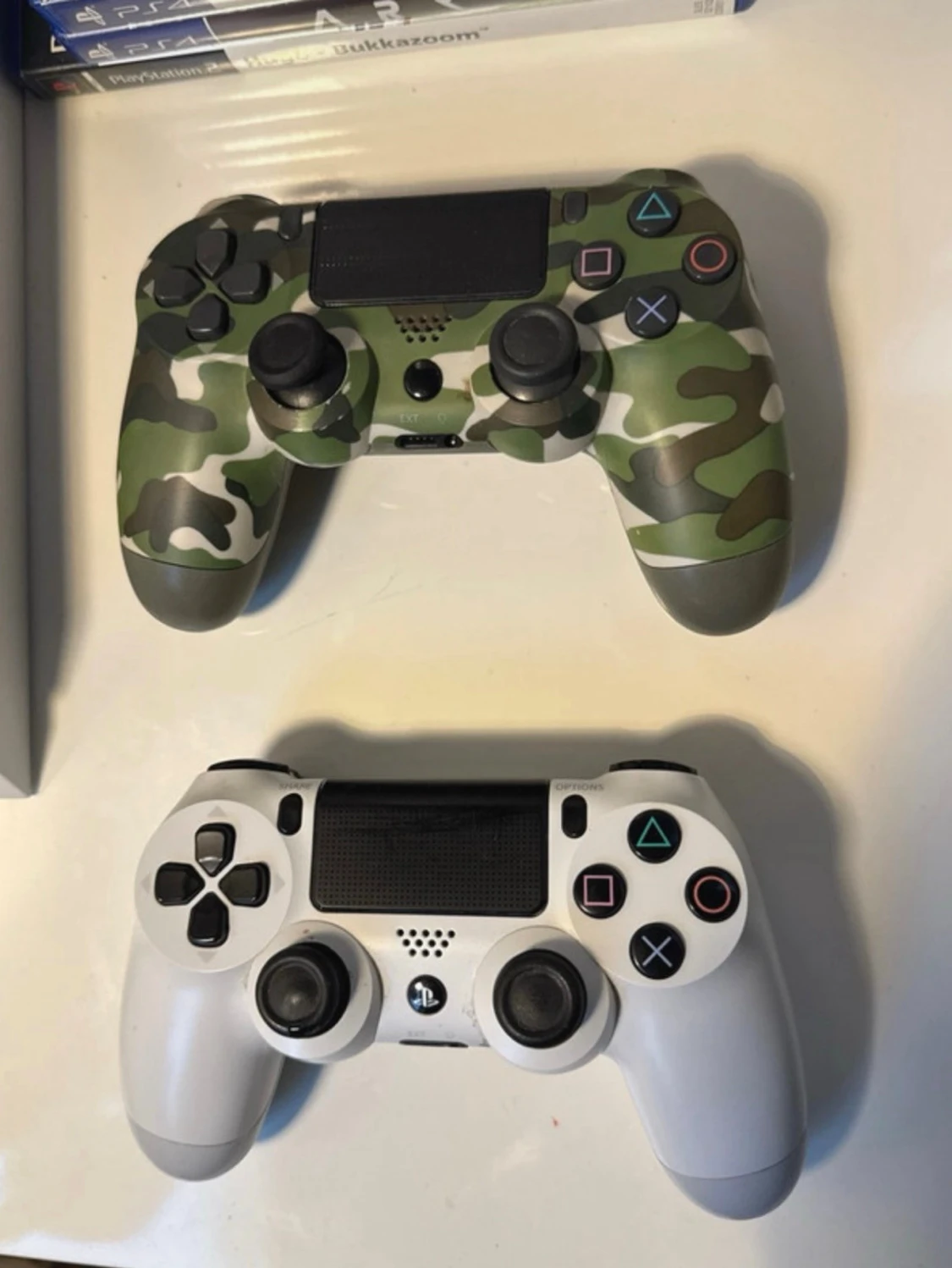 Ps4 + Tillbehör  - 1