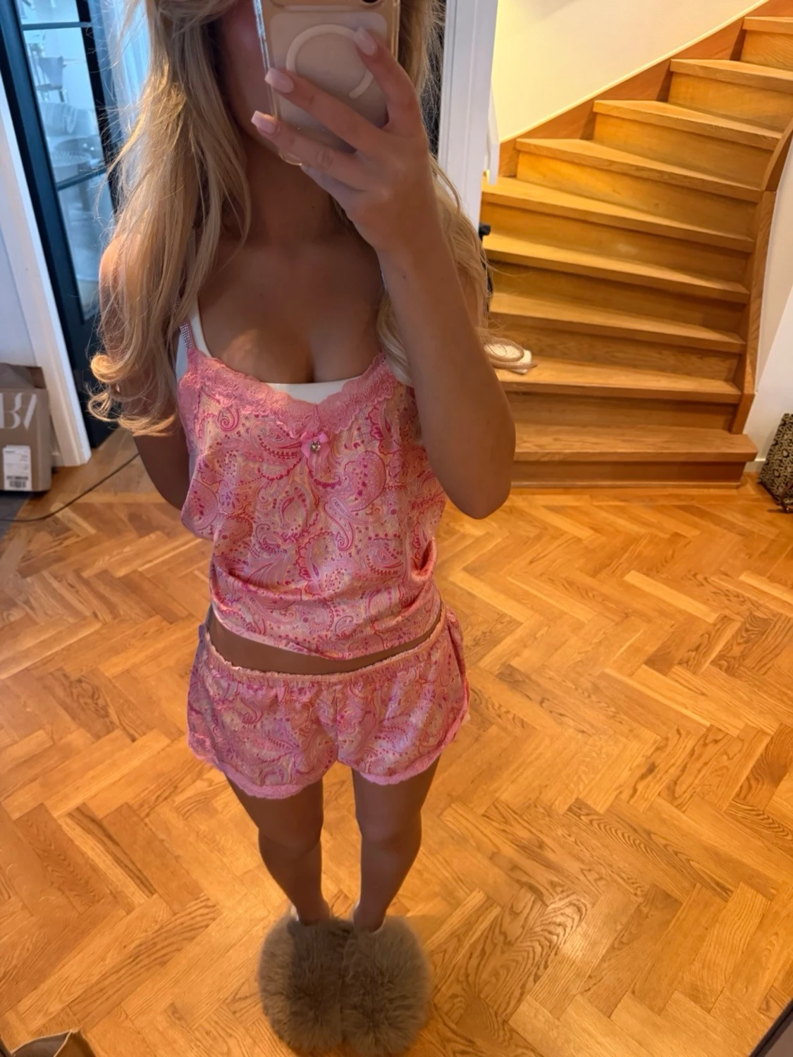 Rosa paisleymönstrad pyjamas-set - 1