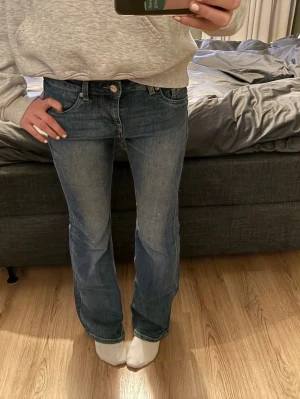lågmidjade jeans - Fint skick! 💌 passa på nu då det är fri frakt!