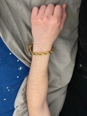 Guld armband  - Guld armband 10mm 