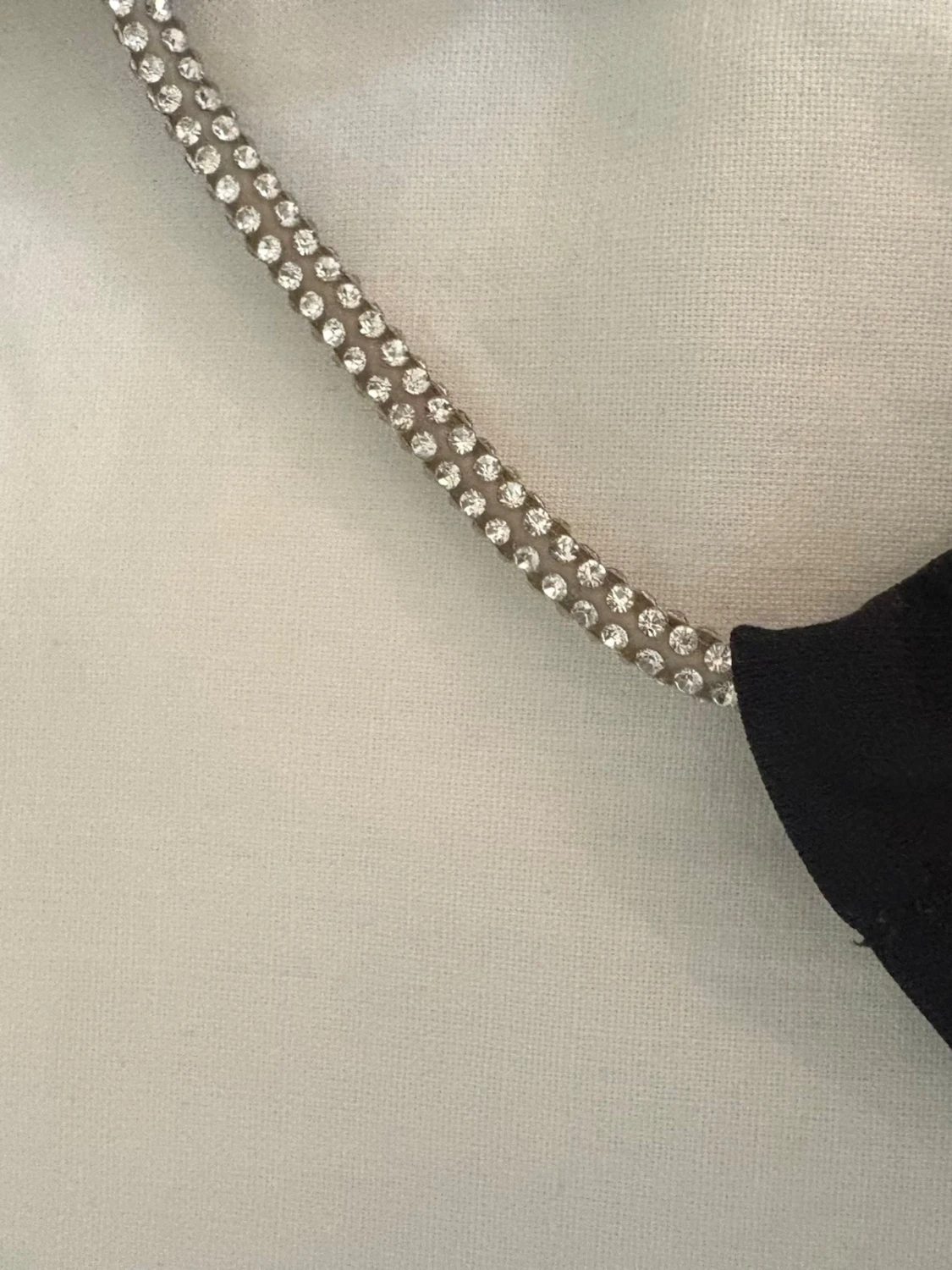 Svart croppad halterneck topp - 2