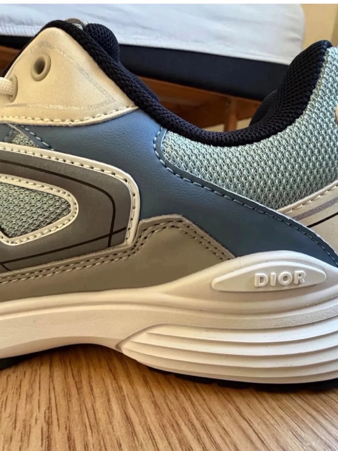 B30 sneakers - 1