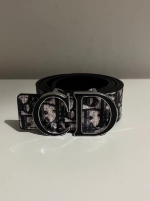 Dior bälte  - Helt ny 