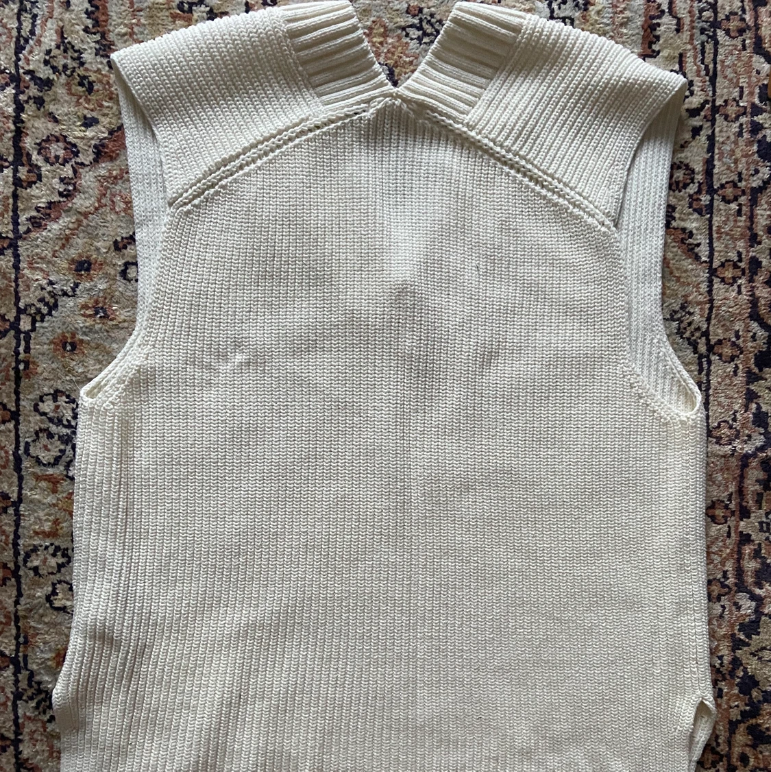 Stickad väst - 90