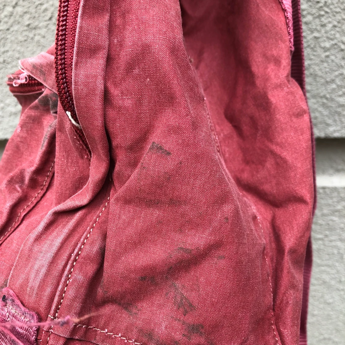 Fjällräven Röd Väska  - 90