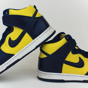 Nike Dunk High ”Michigan” - Preowned 