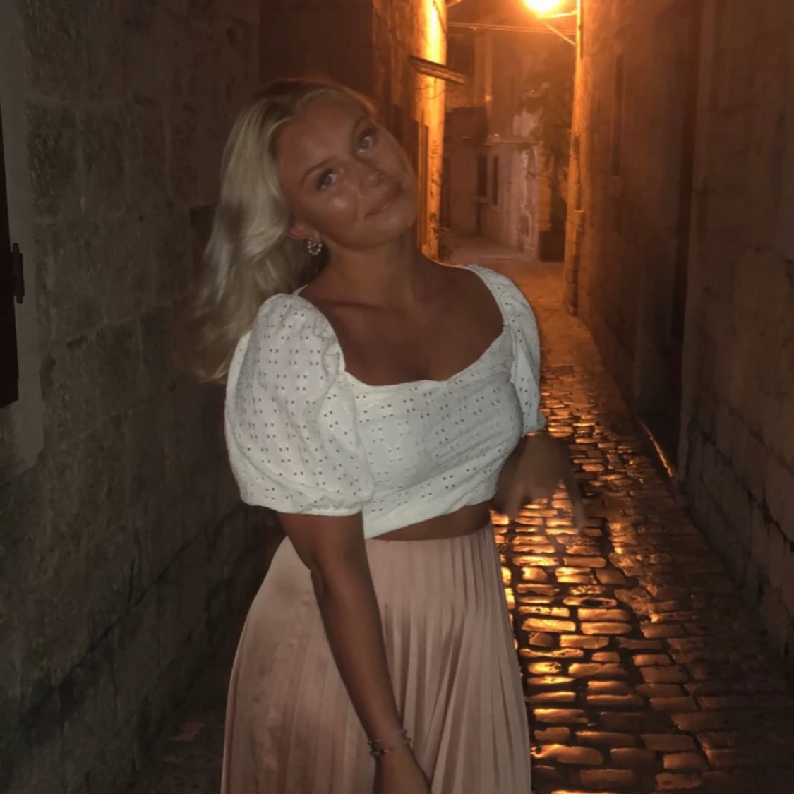 Vit croppad topp - 90