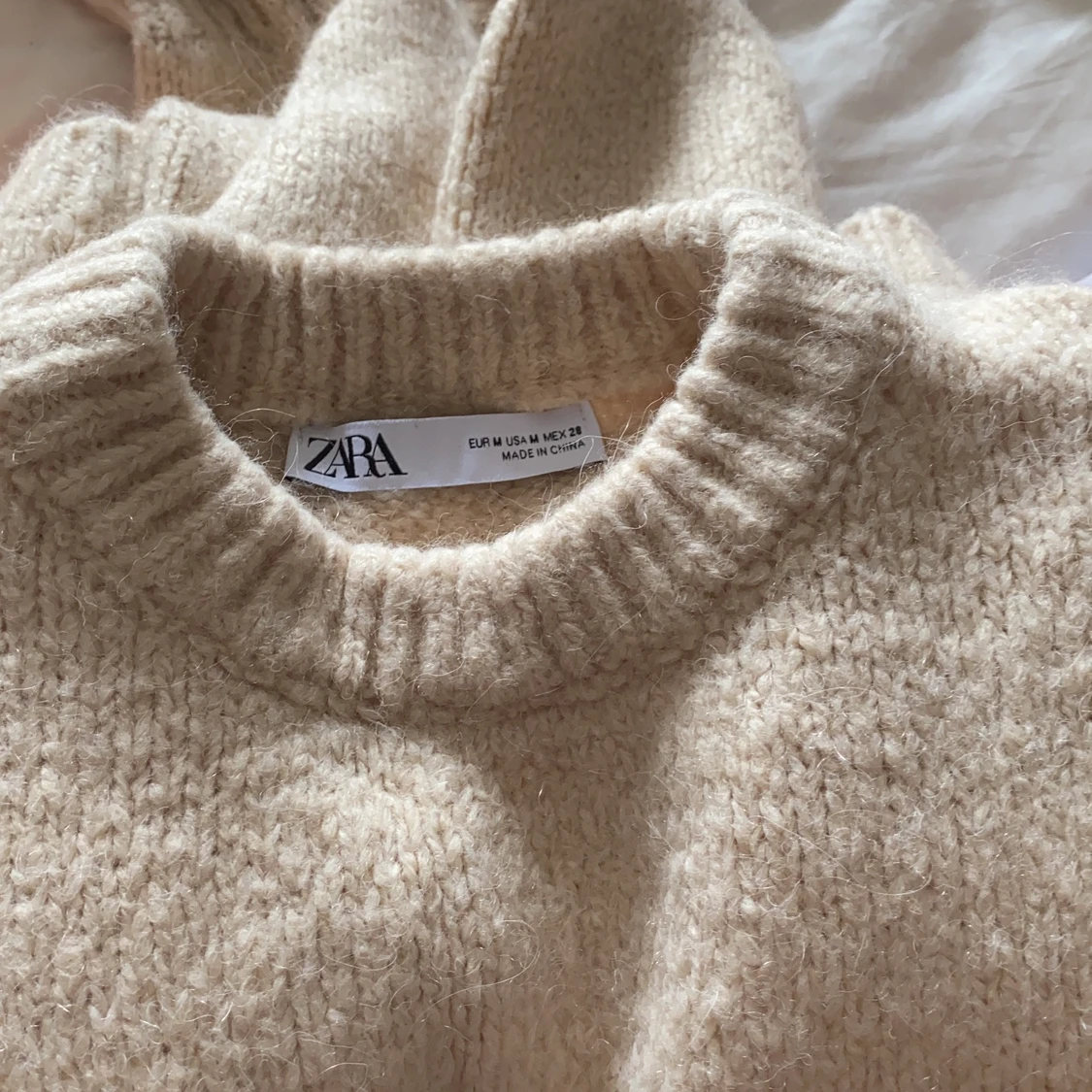 slutsåld tröja från Zara - 91