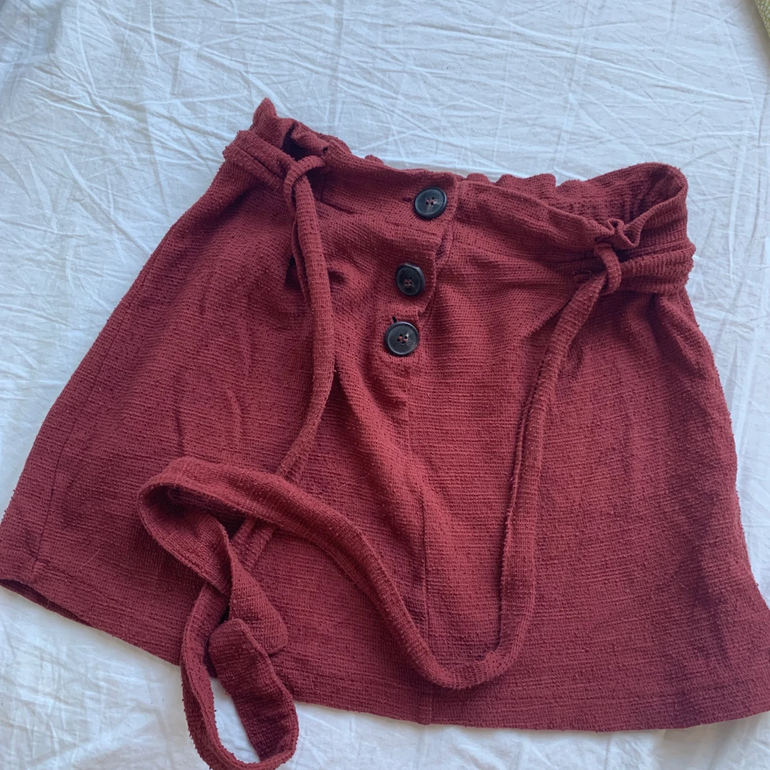 Mörkröd kjol  - 91