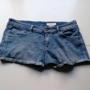 Shorts  - Nu seljer jag mina jeans shorts från shorts använda 5 gånger 
