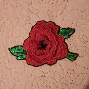 Patche - En superfin patche som man kan fästa på jeans♥️♥️♥️