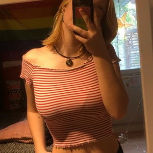 Topp från gina  - Välj bland tröjor/toppar på min sida och få 4 för 99🥰 