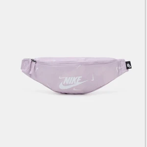 NIKE MIDJEVÄSKA - Använd 1 gång, därav bra skick! Superfin men inte riktigt min stil 🤍🤍