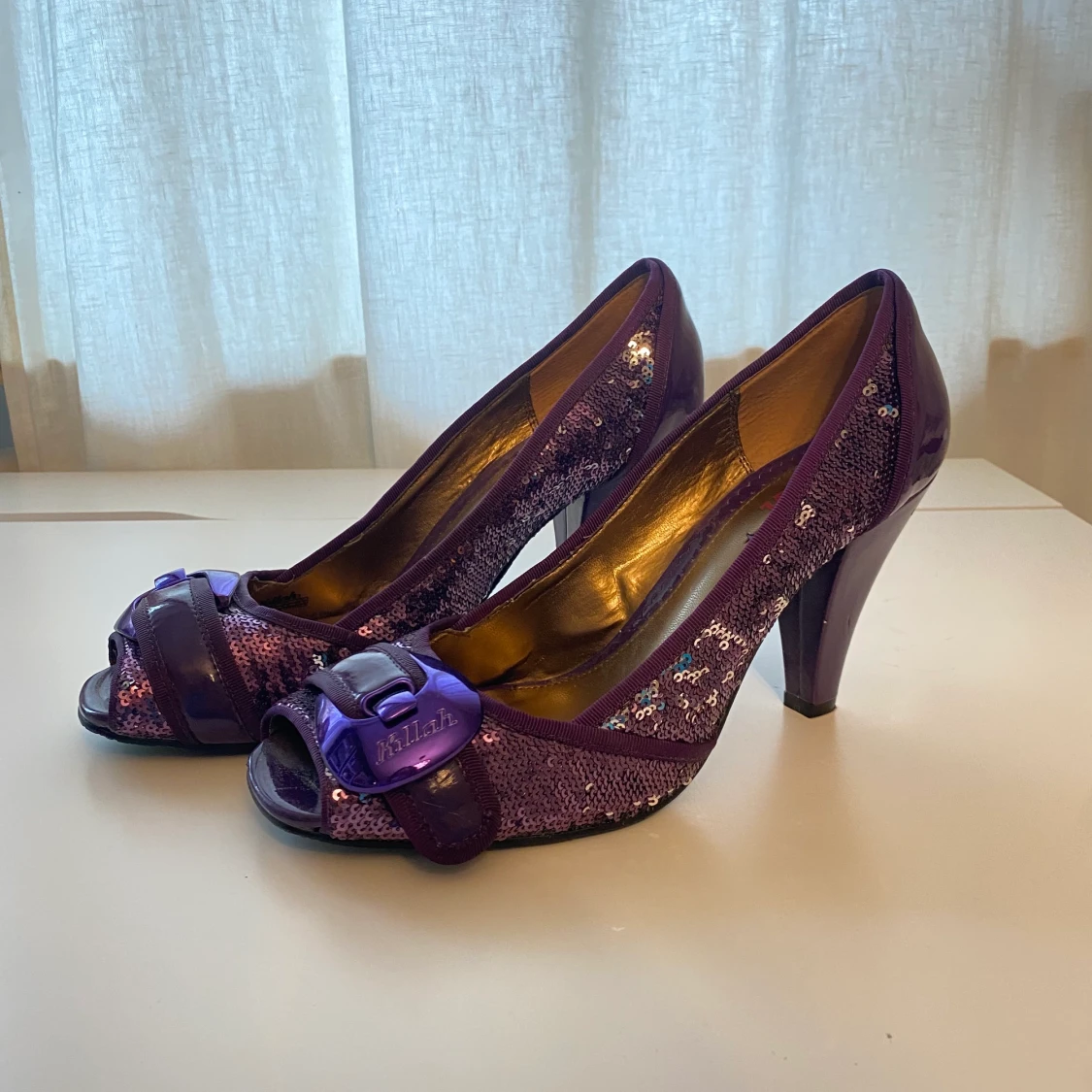 Festliga lila klackar - Killah