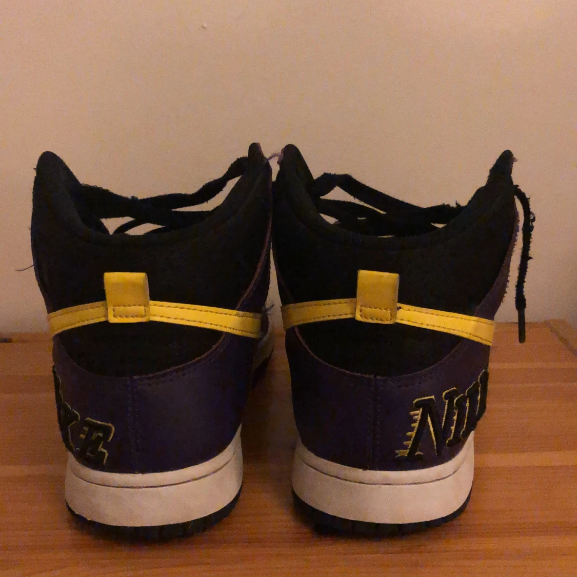 Nike dunks x lakers - 90