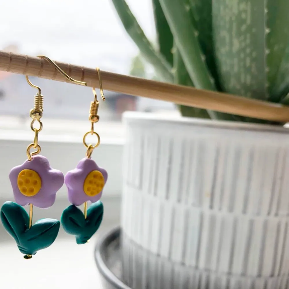 Earrings made of polymer clay- light weight- colorful . Accessoarer.