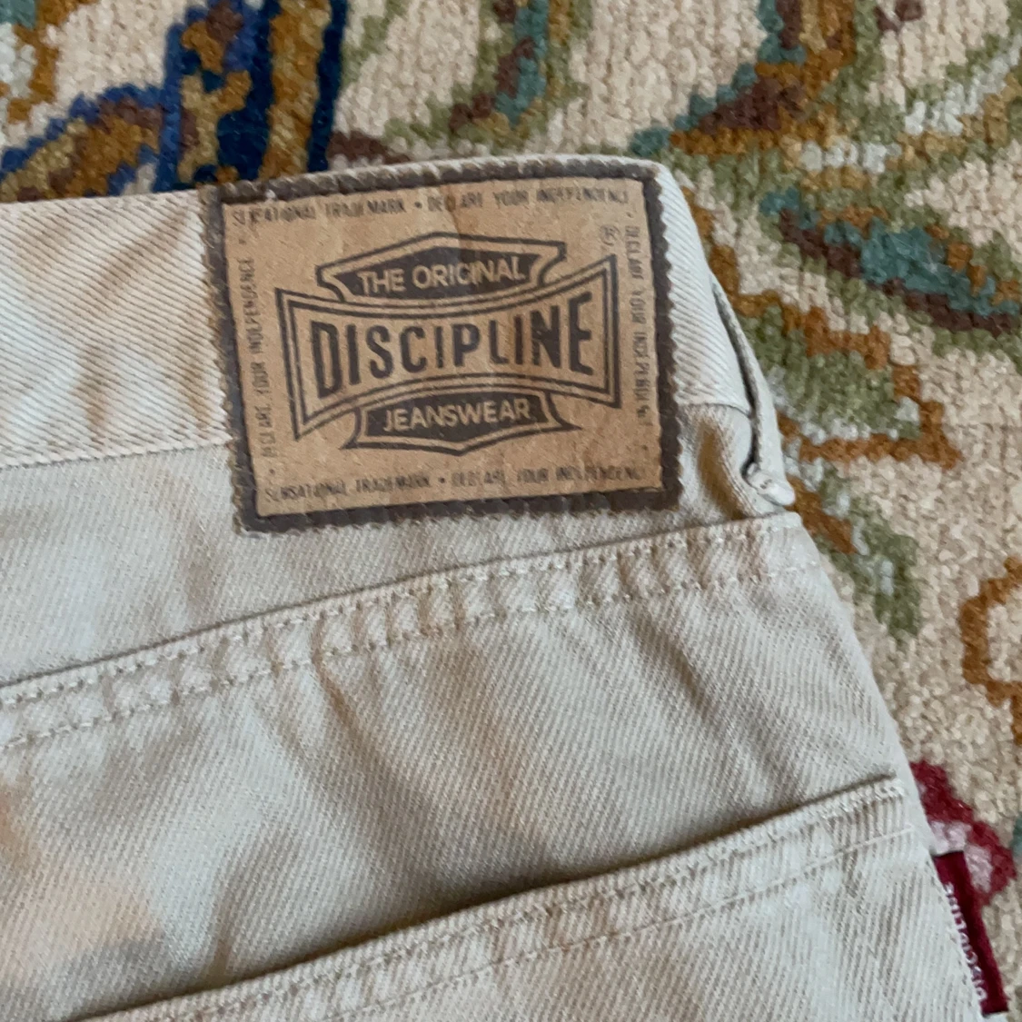 Beige vintage jeans från discipline  - 91