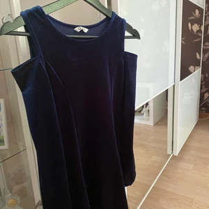 Klänning  - Nyskick 