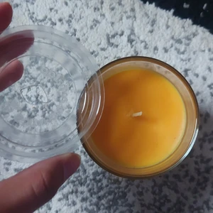 Nytt doftljus  - Köparen betalar för frakten 