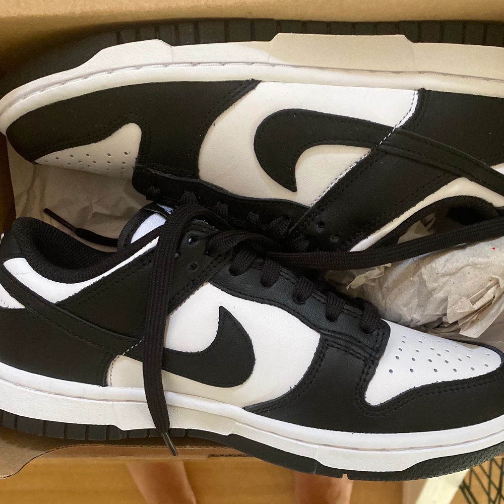 Nike dunk Low black and white | Plick Second Hand