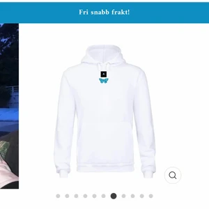 The Cole elephant hoodie Viventem, vit - Säljer denna hoodie då jag knappast använt den, storlek M. Köpte för 500kr, säljes för 350kr. Betalningen sker via swish före paketet postats!!