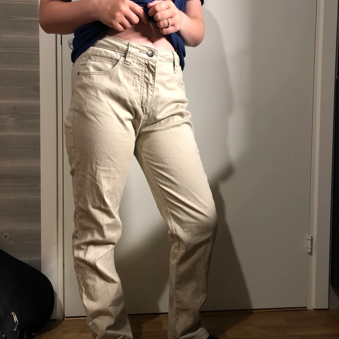 Beigea jeans från secondhand