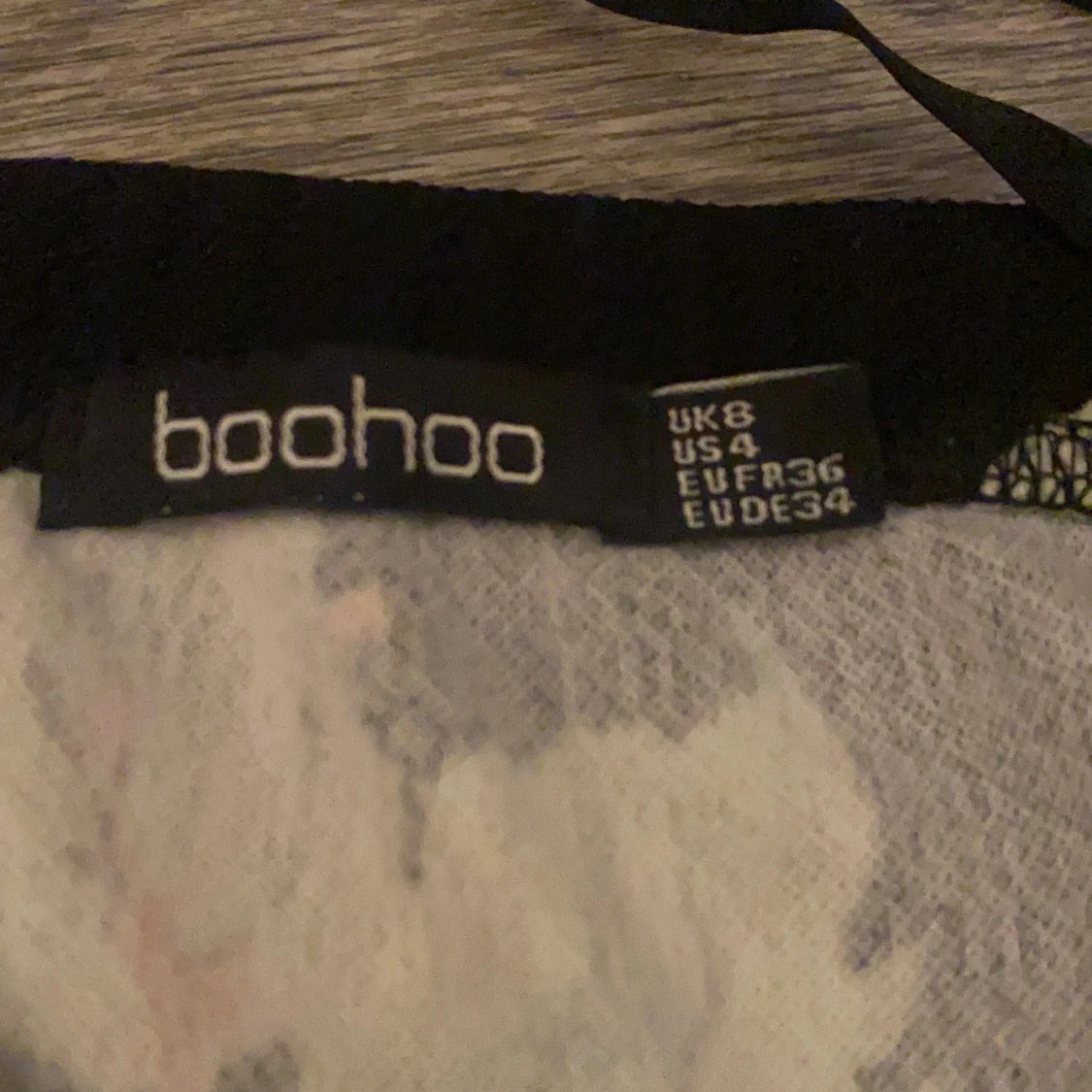 Boohoo jumpsuit storlek 8 - 91