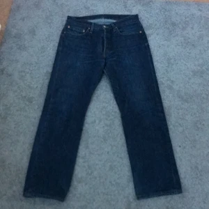 Levis jeans 501 - Blåa levis jeans 501 (rak modell) budgivning!